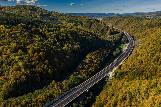 Krivánska estakáda súťaží o titul stavby roka