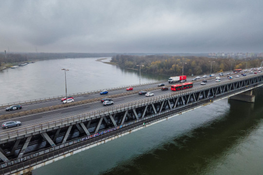 Štartujú lokálne opravy na Prístavnom moste. Práce budú prebiehať v noci