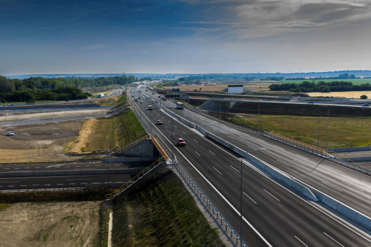 Celý vonkajší bratislavský obchvat D4 môžu motoristi využívať bezplatne