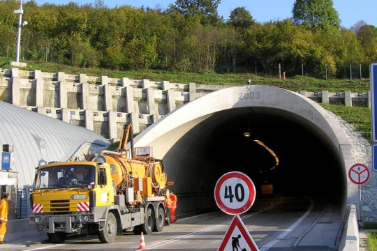 Mimoriadna nočná uzávera tunela Horelica