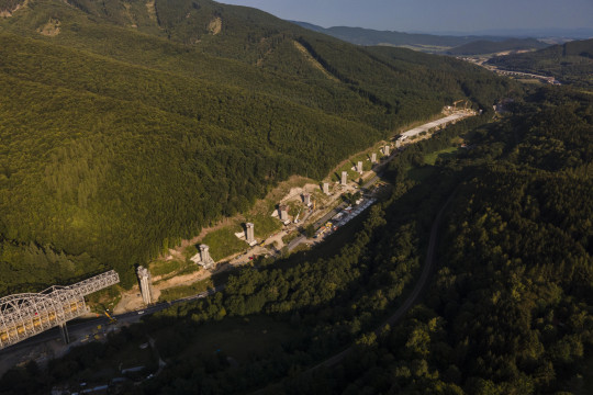 Krivánska estakáda nadobúda jasné kontúry, vysúvame najnáročnejšiu časť