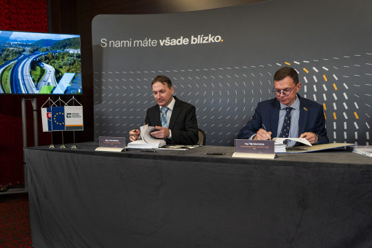 Zmluvy na úseky kysuckej D3 sú podpísané