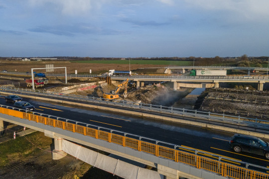 Víkendová uzávierka diaľnice D1 za Bratislavou