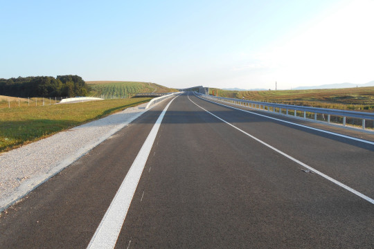NDS vyhodnotila tender na výstavbu novej križovatky pri Bánovciach