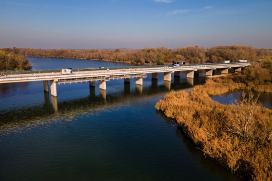 Údržba na moste Váhovce na R1