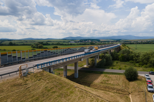 Diaľničiari sa púšťajú do výstavby ďalšej križovatky, tentokrát v trenčianskom regióne