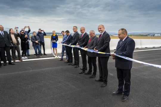 Diaľničiari tento rok odovzdali motoristom štyri dôležité diaľničné ťahy a niekoľko vetiev pri Bratislave