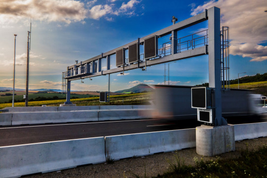 Modernizácia portálového značenia na liptovskej D1