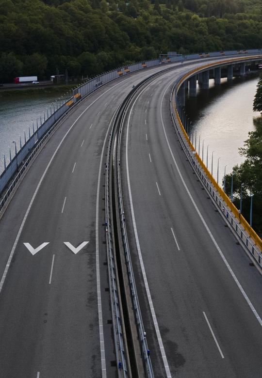 Estakáda ponad Hričovskú priehradu